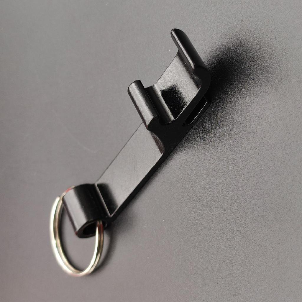 Красочный брелок-открывалка для бутылок с логотипом на заказ - Идеально для корпоративных мероприятий и рекламных подарков