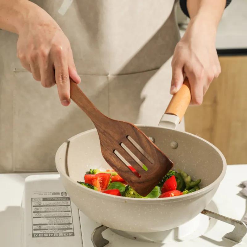 Multi Functional 5-Piece Kitchenware Set Kitchen Tools Wooden Bucket Storage Cooking Shovel Spoon Stirring Spoon Acacia Wood Teak Soup Spoon Reusable