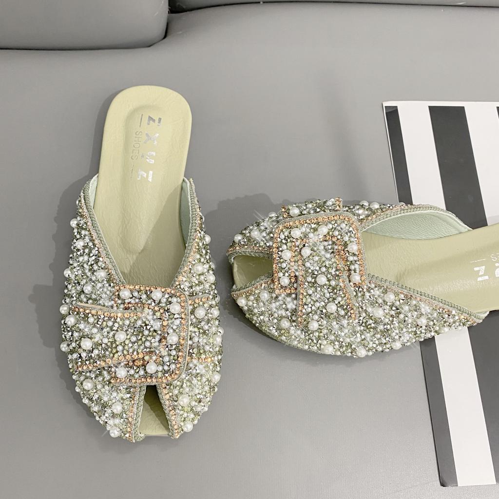 Тапочки женские наружная одежда 2025 лето новые сто с плоской подошвой горный хрусталь мода Баотоу полутапочки женские