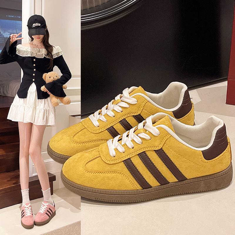 Ретро немецкие тренировочные туфли женские весна 2025 новые на плоской подошве дышащие туфли Форреста Гампа популярные универсальные повседневные спортивные туфли