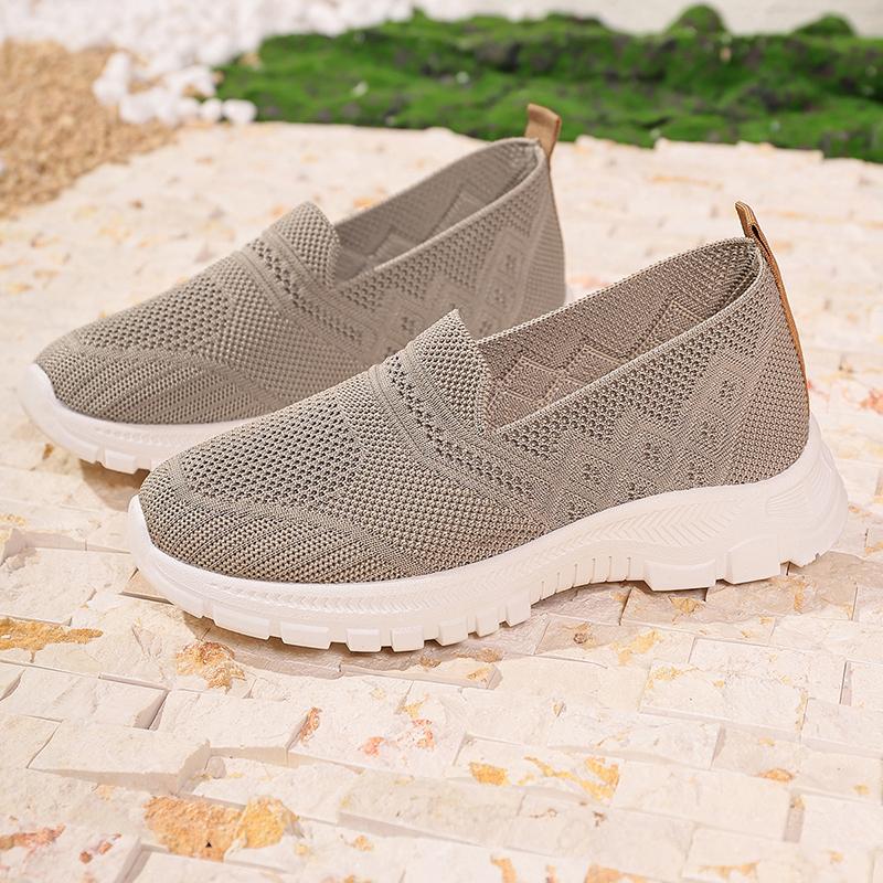 Fashion Breathable Mesh Platform Sneakers Women Summer Slip-On Comfort Soft Sole Sports Shoes Ladies Flat Heel Non-Slip Casual Shoes