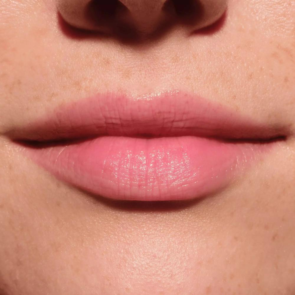 Catrice Glam In Gold Glow Lip Balm -