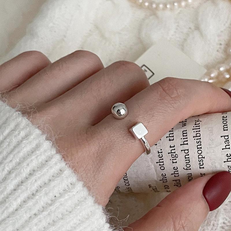 Кольцо из стерлингового серебра 925 пробы с неровным жемчугом - Женское стильное минималистичное кольцо с открытым дизайном