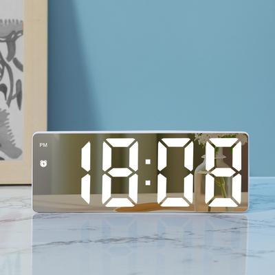 Светодиодный электронный зеркальный будильник с цифровыми часами и регулятором звука. Часы с температурой. Украшение рабочего стола.