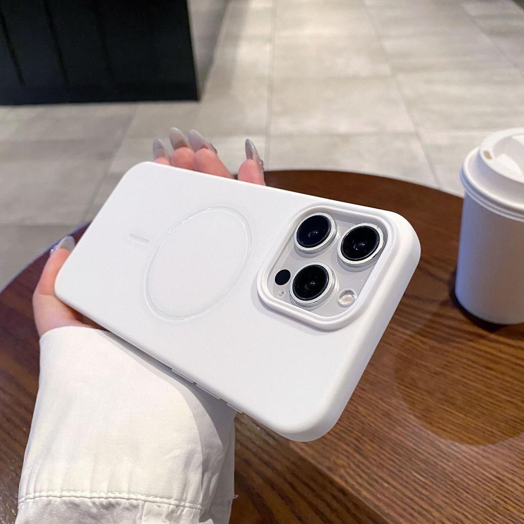 Подходит для iPhone17 ProMax Тонкое кольцо Магнитная адсорбция Чехол для телефона Матовый Apple 16 Силиконовый Противоударный 15 Защитный чехол