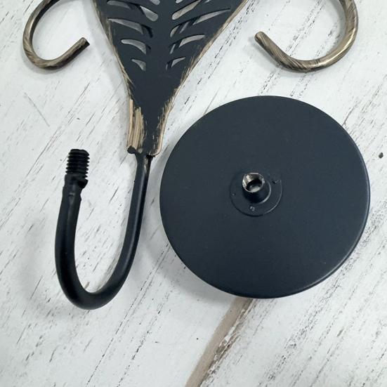 1/2 шт. Винтажные настенные бра Подсвечник Полый Перо Железное искусство Подсвечник для чайной свечи Гостиная Спальня Настенное украшение Подсвечник