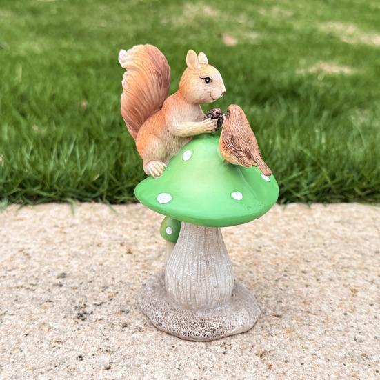 Садовая статуя белки, смола, фигурка белки, сидящей на грибе, скульптура птицы и белки для украшения двора, газона, подарок на новоселье