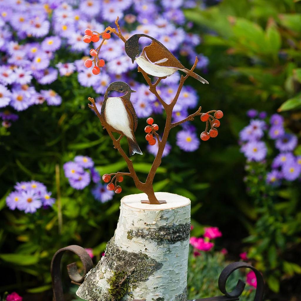 1Pc Iron Bird and Berry Painted Decoration, Can Be Hung Art | Decorative Fence | Decorative Railings | Art of Gardening | Gardeninn.