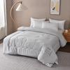 Royal Bedding Warm Winter 7-Hole Polyester Quilt