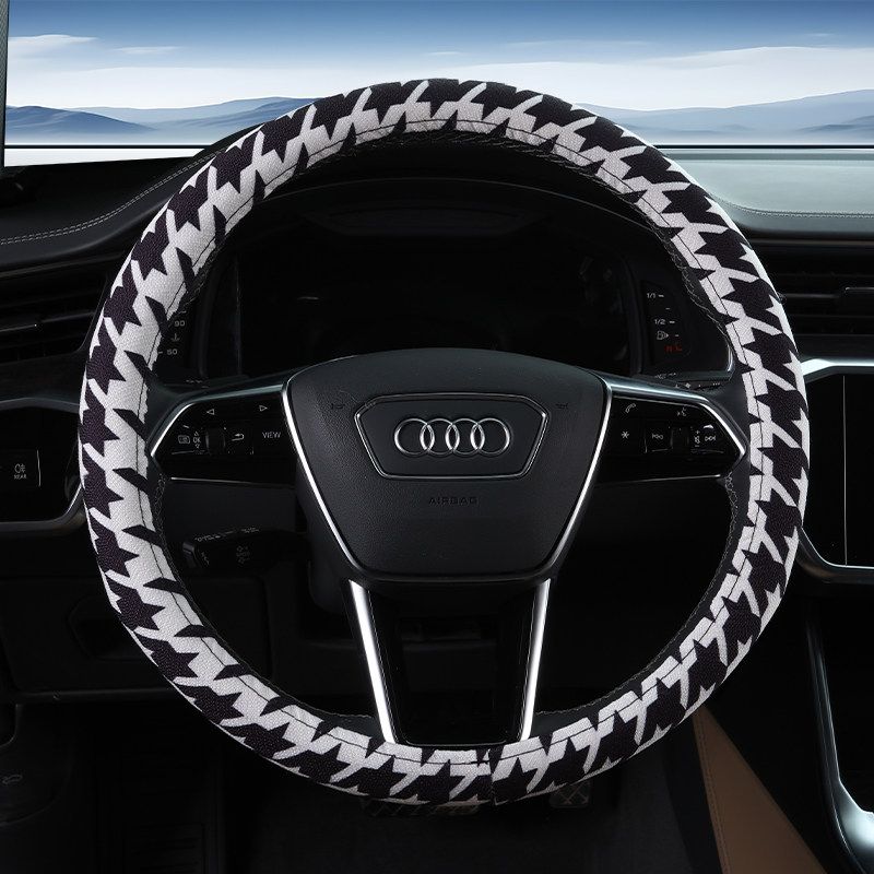 Car Steering Wheel Cover D-Shaped Handlebar Cover Summer Breathable Non-Slip Sweat-Absorbent Linen All-Season Universal Cartoon Cute for Women