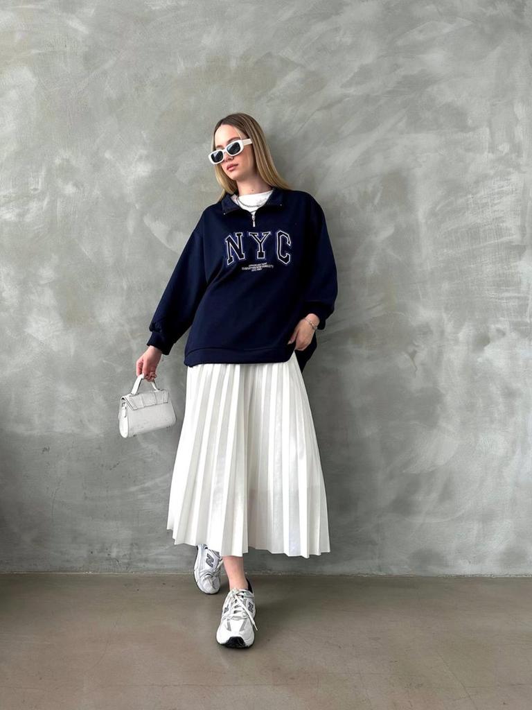 Женский свитшот большого размера с вышивкой тремя нитями