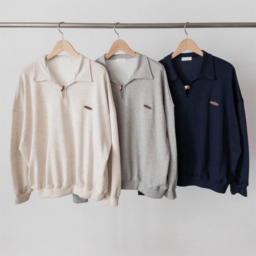 New Arrivals Open Run Women Oversized Collar Neck Pendant Puff Sweatshirt
