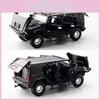 Металлическая модель внедорожника Hummer H2 со звуком и светом для коллекционеров
