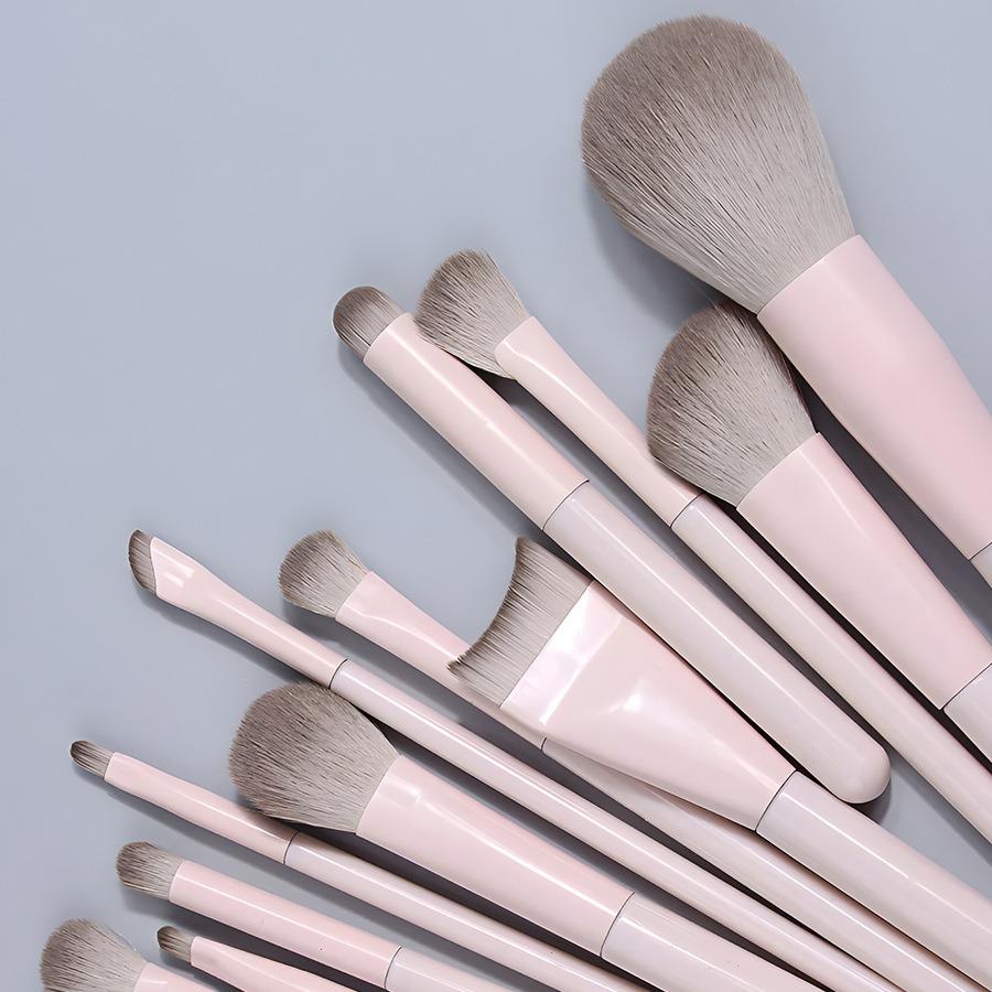 A Light Pink 13 Makeup Brush Set, A Full Set of Soft Hair Loose Powder Eyeshadow Foundation Brushes in Stock.