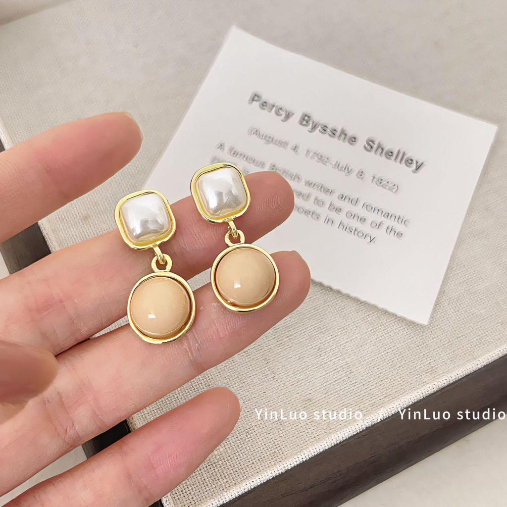 «Серьги-иглы Майяра 925»: "Янтарный жемчуг в стиле ретро для осени/зимы"