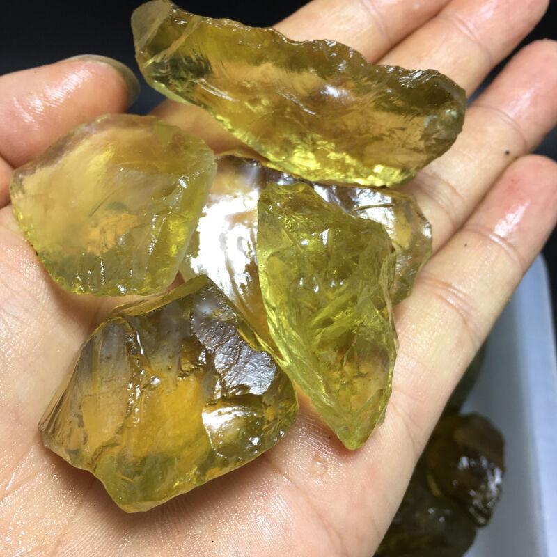 Элегантные 100 г Красивые Натуральные Топазы из Бразилии Необработанные Минеральные Кристаллы Экземпляры для Декоративных и Целительных Целей