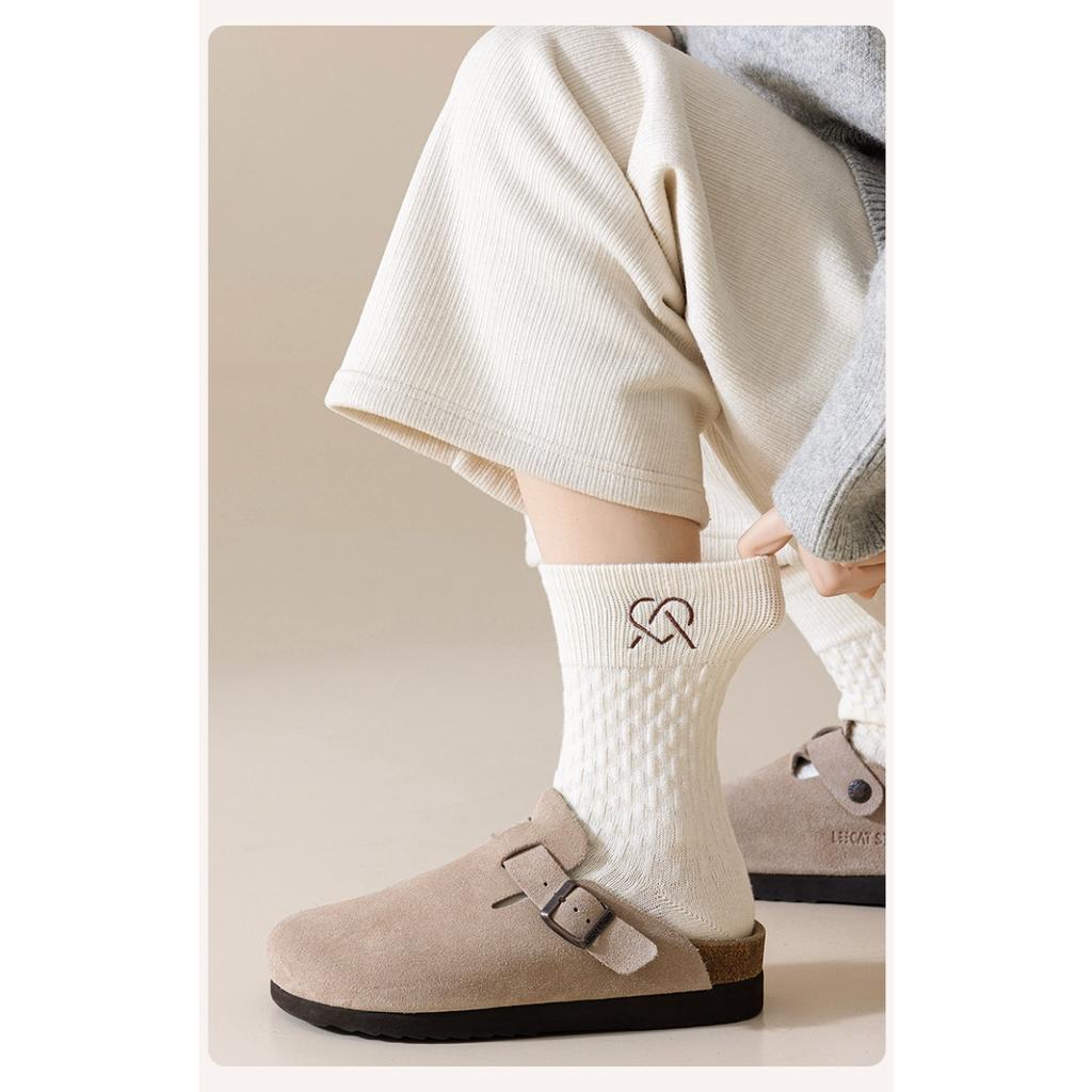 10-1 Women's Warm Winter Socks - Anti Freeze Breathable Soft Beige and Black, Seamless Women's Long Socks, Women's Medium Socks, Christmas Day Socks