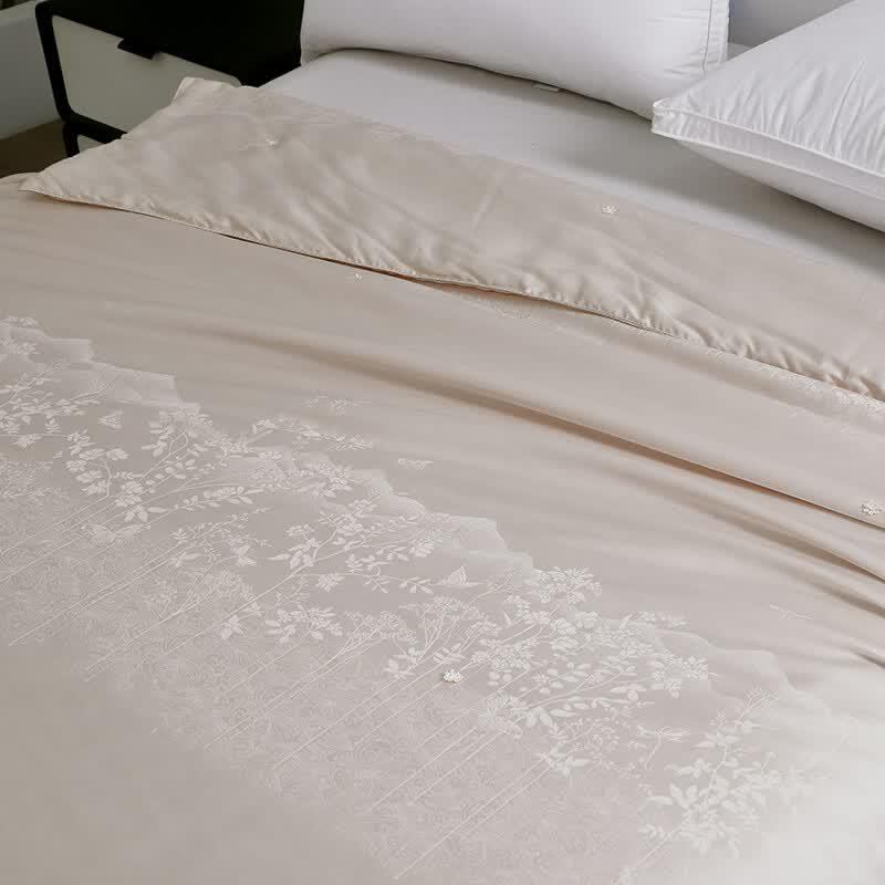 Grace Soft Tencel Ice Silk Jacquard Quilt