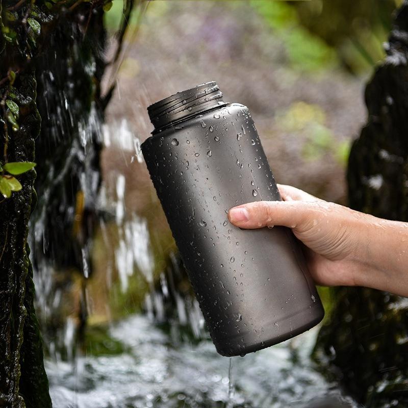 Безграничное Путешествие Однослойная Титановая Спортивная Бутылка для Воды 1л Герметичная Посуда для Напитков Посуда для Кемпинга