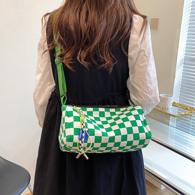 All-match One-shoulder Diagonal Wide-shoulder Boston Bag Fashion Pillow Bag