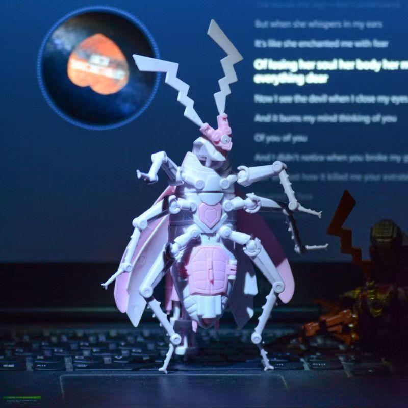 Creative Giant Insects Cockroaches Assembled Toys Transformable Models Joint Movable Home Ornaments Kids DIY Toys Holiday Gifts
