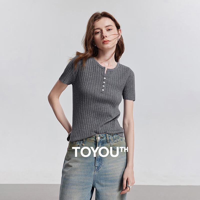 Chuyu Women's Shimmer Knit Short-Sleeved Round Neck Top
