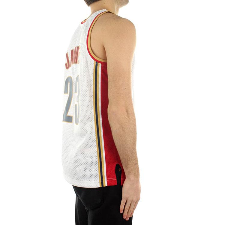 Mitchell & Ness Леброн Джеймс Кливленд Кавальерс 2003 04 Swingman Джерси SMJYCP19209-CCAWHIT03LJA