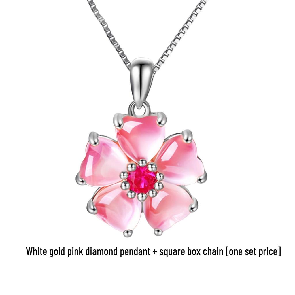 Подвеска из розового кварца в форме сердца с персиковыми цветами и розовыми бриллиантами