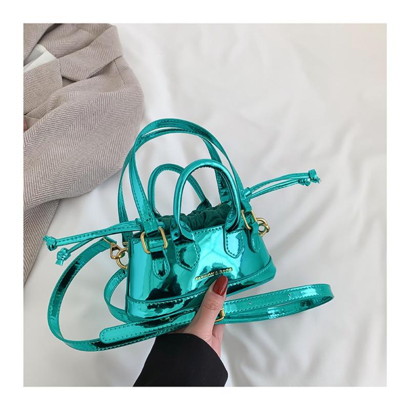 Новая женская сумка из лакированной кожи с лазерным глянцем, мини-сумка, сумка-ракушка, женская сумка-мессенджер, красный конверт