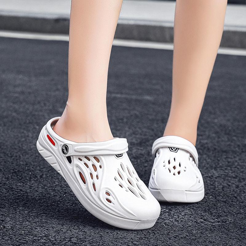 Summer Fashion Beach Sandals Couple Casual Breathable Slippers Men Garden Shoes