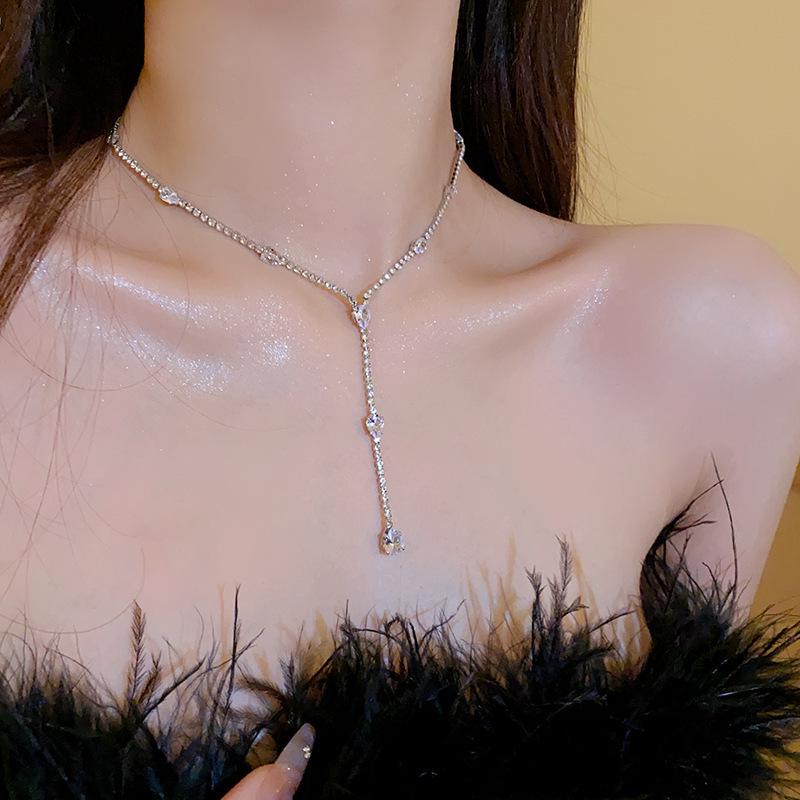 Подвеска-капля в форме сердца, чокер со стразами - Элегантное женское ожерелье