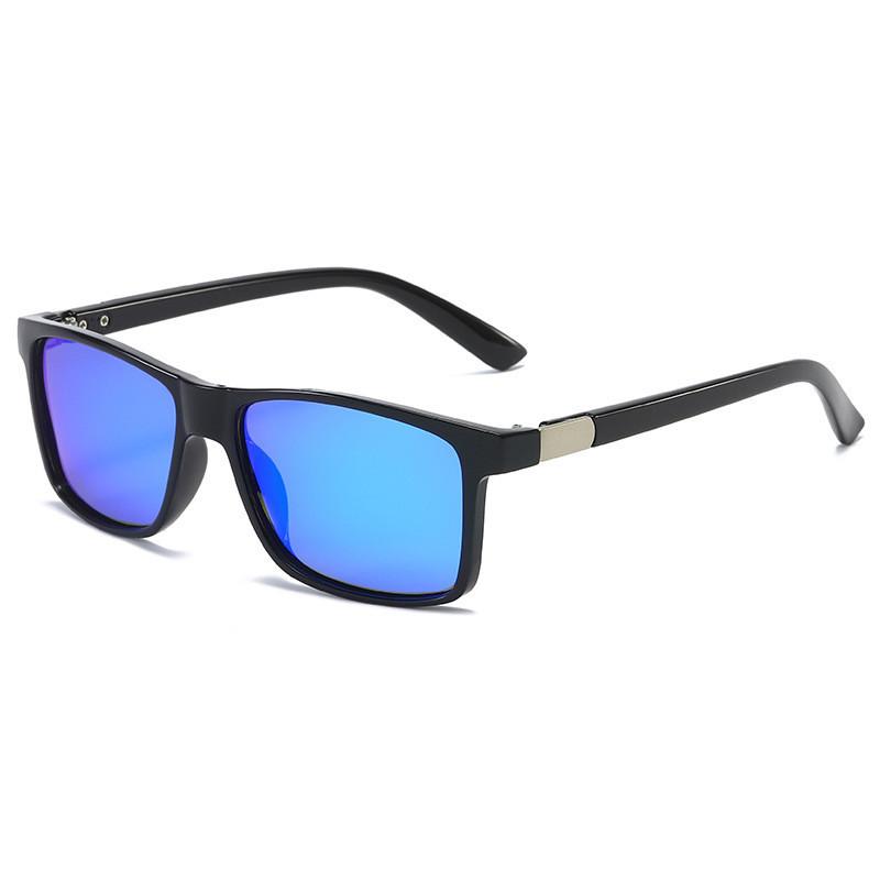 Stylish Uv400 Polarized Sunglasses For Men With Black Frame And Grey Lens For Outdoor Activities