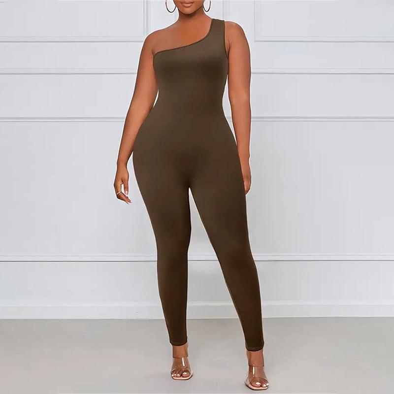 Женский летний облегающий спортивный комбинезон с косыми плечами