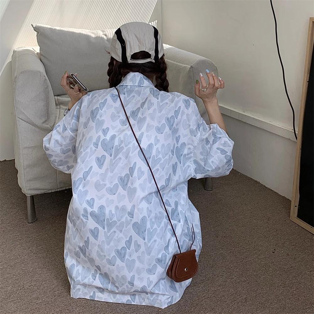 Harajuku Streetwear Vintage Heart-shaped Printing Design Short Sleeve Casual Loose Chain Single Breasted Oversized Blouses Shirt