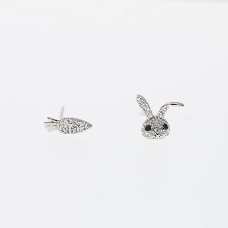 Year of The Rabbit Full Diamond Rabbit Carrot Earrings Women's New Trendy Sweet Cute Small Fresh Earrings Earrings