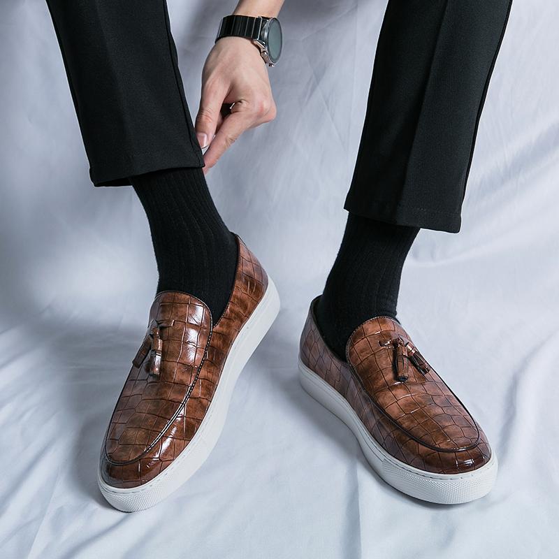 Модные классические мужские мокасины Slip on белые свадебные мужские туфли повседневные мужские деловые мужские модные мокасины роскошные кожаные туфли для мужчин