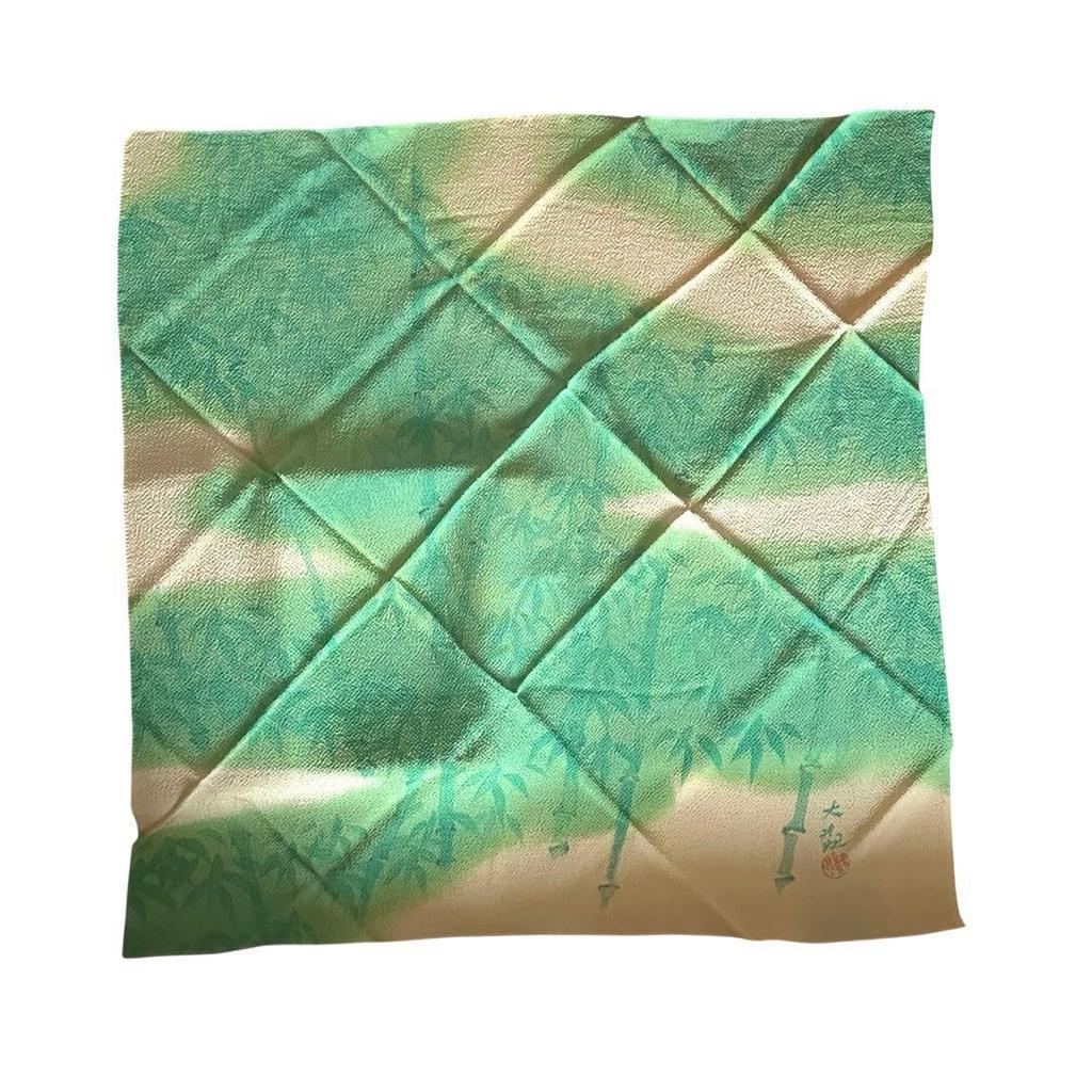 Used [Not for Sale] Yokoyama Taikan "Bamboo Grove" Luxury Furoshiki (Wrapping Cloth) - Juraku 60th Anniversary Commemorative Edition, comes in a