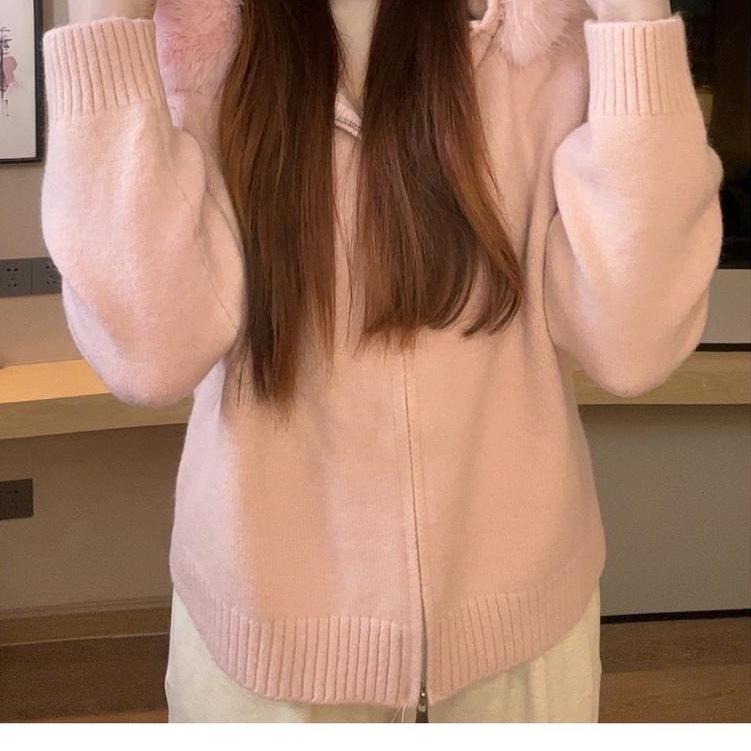 Женский короткий вязаный кардиган с капюшоном и воротником из искусственного лисьего меха - Новый осенне-зимний модный стиль