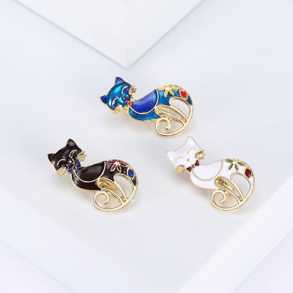 Cartoon Cat Corsage, Creative Three-Color Enamel Kitten Brooch, The Same Elegant Suit Pin For Men And Women