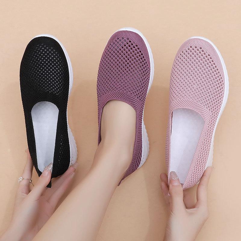 Летняя женская обувь с сетчатым лицом для женщин среднего и пожилого возраста, без застежек, на мягкой подошве, матерчатая обувь, дорожная обувь для женщин