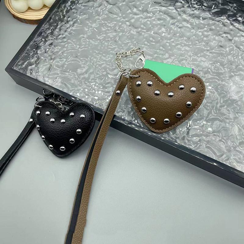 Классический милый брелок для ключей с заклепками Love Rivet Bag, многоцелевой кожаный брелок для ключей, изысканный подарок на украшение для рюкзака