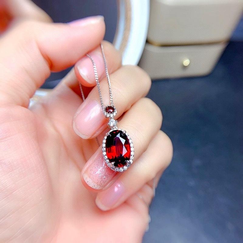 BELLA BOX Red Oval Shape Gorgeous Personalized Clavicle Chain Simple Crystal Necklace For Women Charm Wedding Engagement