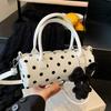 Новая модная персонализированная контрастная сумка-багет в горошек, женская повседневная универсальная сумка-мессенджер для поездок на работу