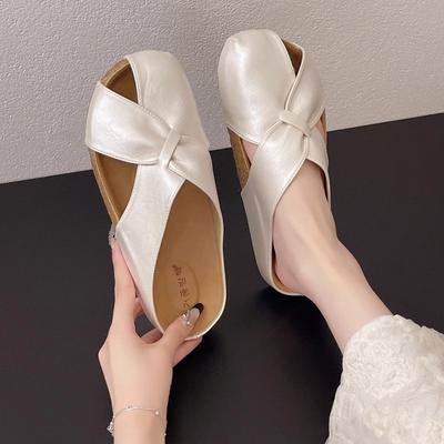 Баотоу полые полушлепанцы женские летние новые высококлассные толстая подошва с юбкой дышащие сандалии для улицы