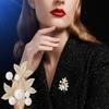 Fashion Flower Brooches For Women Lapel Pins Clothing Wedding Party Jewelry Gifts