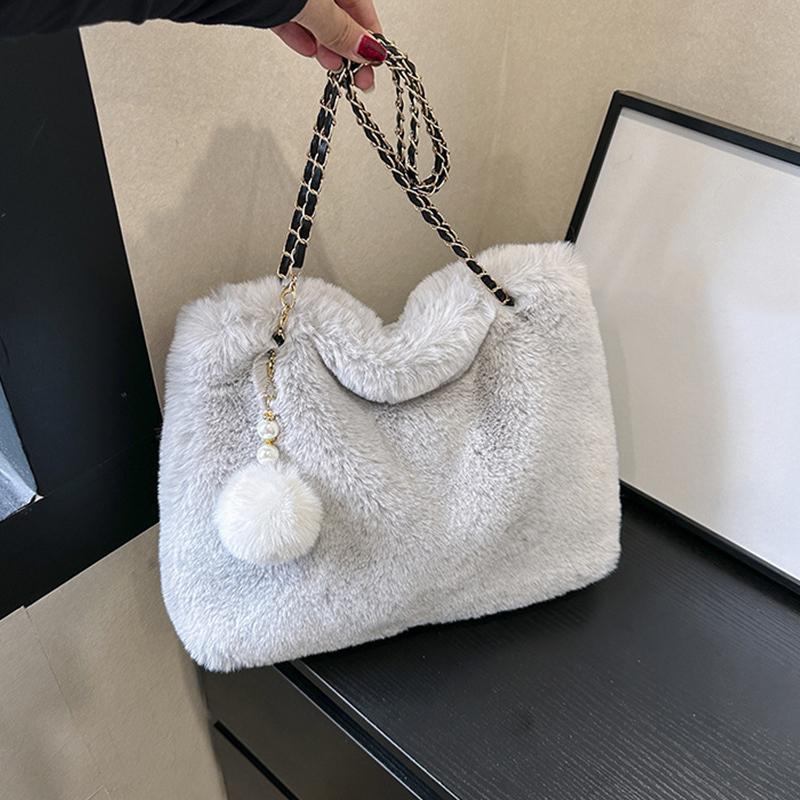 Женская пушистая сумка через плечо, мягкая плюшевая сумка-портфель из искусственного меха с подвеской, большая вместимость, женская модная дорожная сумка