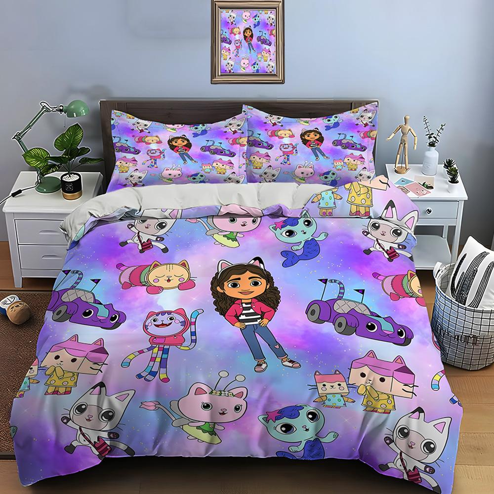 3pcs Multiple Sizes Cute G-Gabbys Cartoon Print Bedding Set 1 Duvet Cover 2 Pillowcases Adult and Kids Bedding Set Luxury Gifts