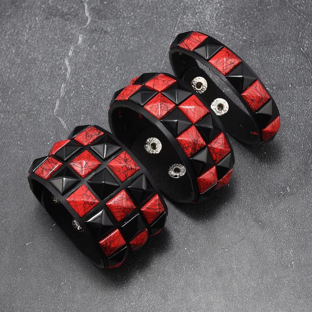 Vintage Big Wide Bracelet Contrasting Gothic Punk Bracelet Rivets Leather Wristband  Male Female