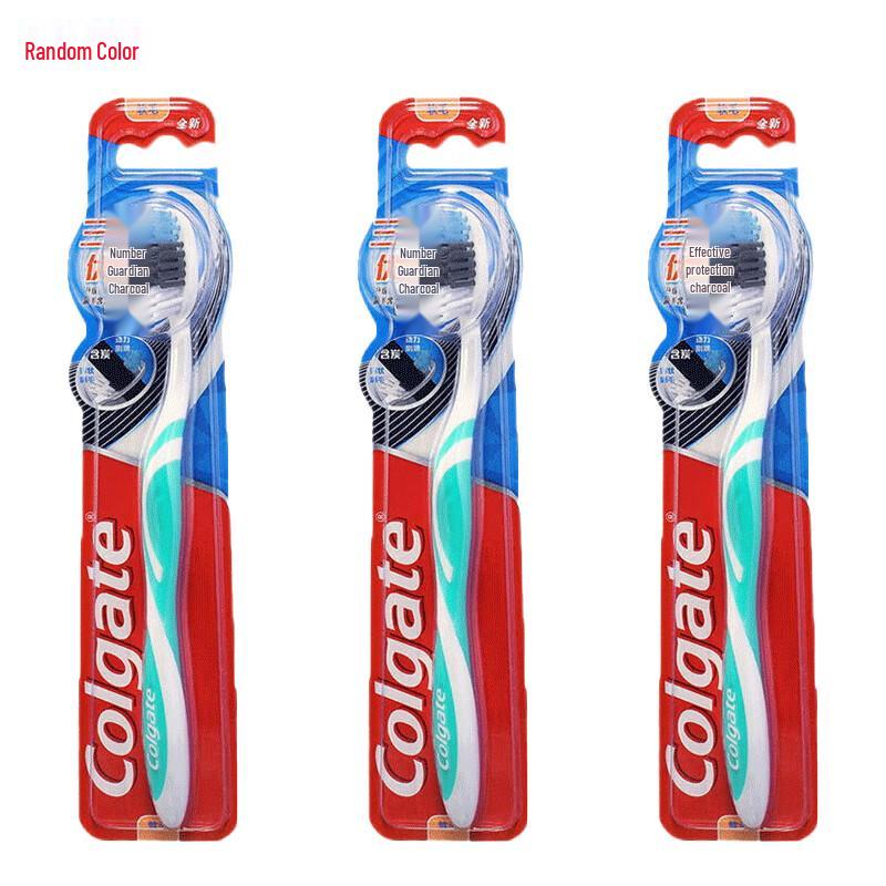 Colgate Мягкая зубная щетка тройного действия