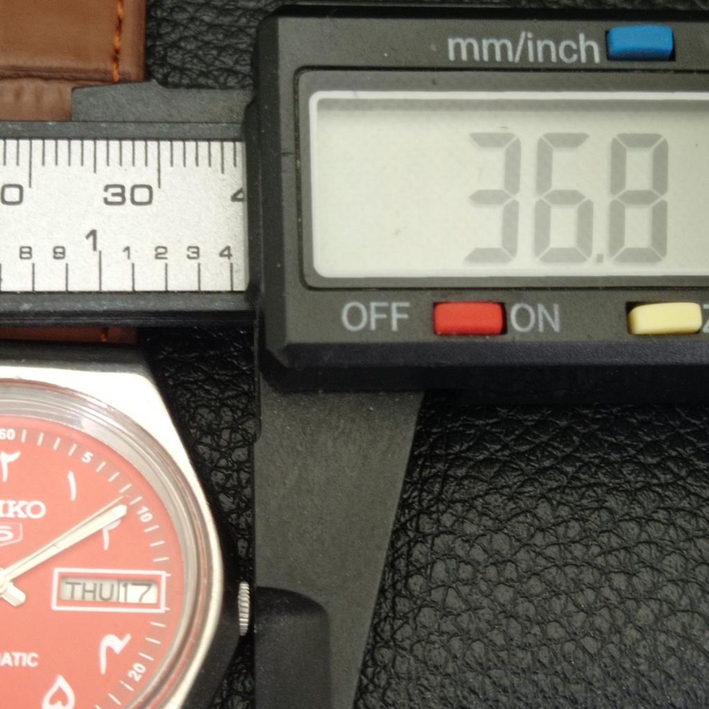 Seiko 5 АВТОМАТИЧЕСКИЕ 6349A ВИНТАЖНЫЕ ЯПОНСКИЕ МУЖСКИЕ ЧАСЫ С АРАБСКИМ КРАСНЫМ ЦИФЕРБЛАТОМ a701505-5